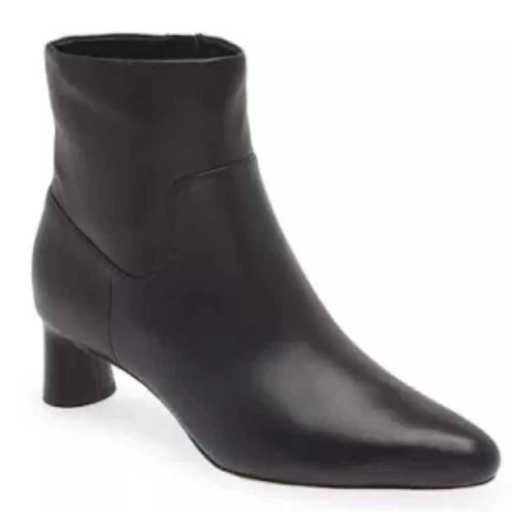 Vince Women's Hilda Black Booties. Sz: 8